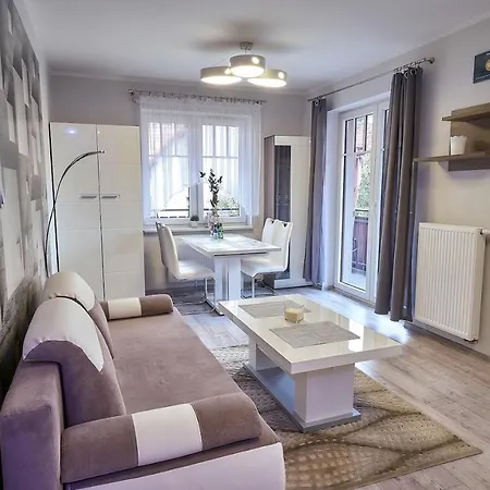 Laguna Apartament Ogrodowa 17 Willa Ogrodowa דירה
